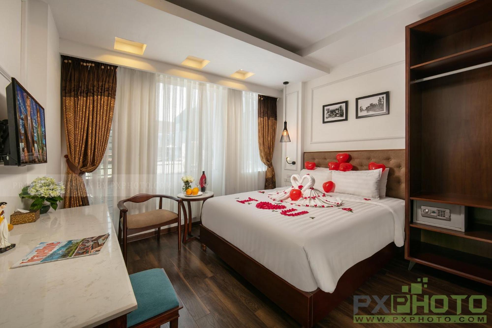 Victory Legend Hotel - In Hanoi Central Buitenkant foto
